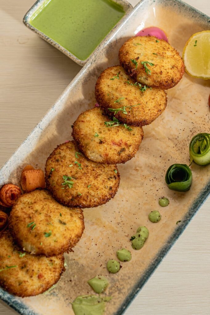 Veg shammi kebab cutlet platter with green chutney at Kebab House Bhutani Alphathum Noida